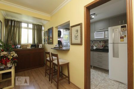 SALA de apartamento à venda com 2 quartos, 69m² em Floresta, Porto Alegre