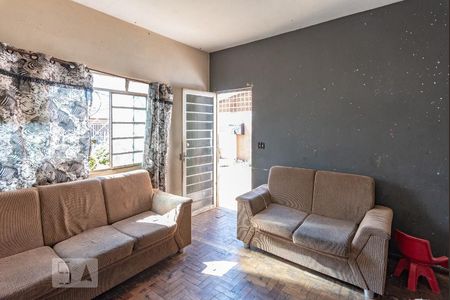 Sala de casa para alugar com 3 quartos, 250m² em Jardim Garcia, Campinas