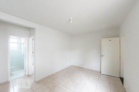 Sala de apartamento para alugar com 2 quartos, 50m² em Camargos, Belo Horizonte