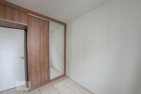 Quarto 1 de apartamento para alugar com 2 quartos, 50m² em Camargos, Belo Horizonte