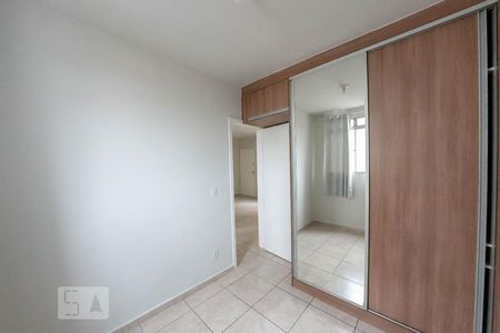 Quarto 1 de apartamento para alugar com 2 quartos, 50m² em Camargos, Belo Horizonte