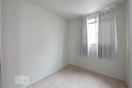 Quarto 1 de apartamento para alugar com 2 quartos, 50m² em Camargos, Belo Horizonte