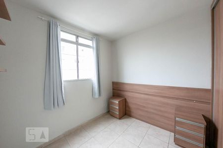 Quarto 2 de apartamento para alugar com 2 quartos, 50m² em Camargos, Belo Horizonte