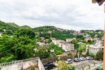 Vista da Suite 1 de casa à venda com 3 quartos, 426m² em Fátima, Niterói