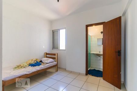 Quarto 1 - Suíte de apartamento à venda com 2 quartos, 74m² em Centro, Campinas