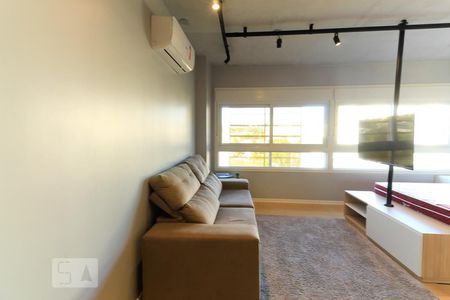 Sala de kitnet/studio para alugar com 1 quarto, 38m² em Partenon, Porto Alegre