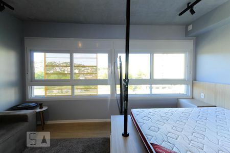 Quarto de kitnet/studio para alugar com 1 quarto, 38m² em Partenon, Porto Alegre