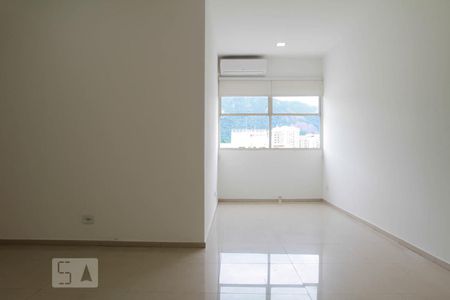 Sala de apartamento para alugar com 2 quartos, 94m² em Leblon, Rio de Janeiro