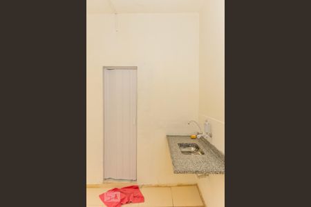 Cozinha de kitnet/studio para alugar com 1 quarto, 30m² em Copacabana, Rio de Janeiro