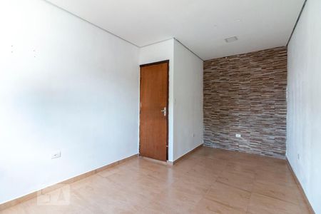 Quarto 1 de casa para alugar com 2 quartos, 70m² em Cidade Líder, São Paulo