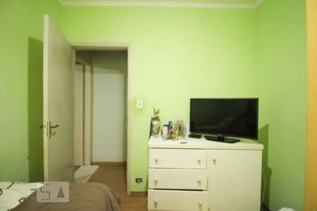 quarto 2 de casa à venda com 3 quartos, 100m² em Vila Roque, São Paulo