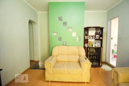 Sala de casa à venda com 3 quartos, 100m² em Vila Roque, São Paulo