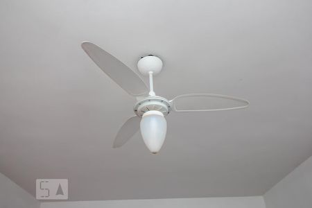 Ventilador de Teto de apartamento para alugar com 2 quartos, 90m² em Botafogo, Rio de Janeiro