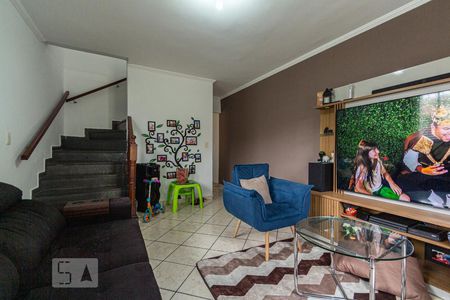 Sala de casa à venda com 2 quartos, 180m² em Parque Pinheiros, Taboão da Serra