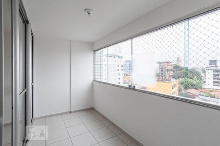 Varanda da sala de apartamento para alugar com 3 quartos, 137m² em Pampulha, Belo Horizonte