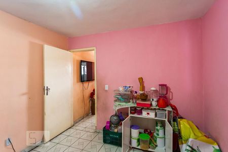 Quarto de casa para alugar com 6 quartos, 417m² em Novo Osasco, Osasco