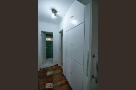 Corredor de apartamento à venda com 3 quartos, 118m² em Jabaquara, São Paulo