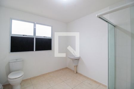 Banheiro de apartamento à venda com 1 quarto, 38m² em Estância Velha, Canoas