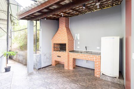 Apartamento à venda com 63m², 2 quartos e 1 vaga Apartamento à venda com 63m², 2 quartos e 1 vagaÁrea comum - Churrasqueira