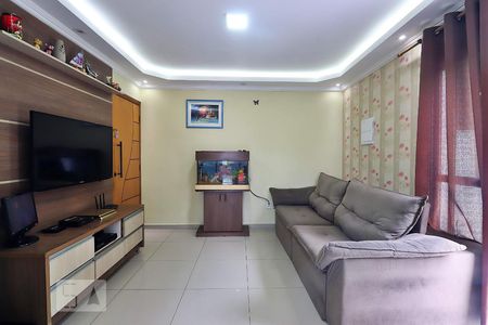 Sala de casa à venda com 2 quartos, 155m² em Vila Humaitá, Santo André