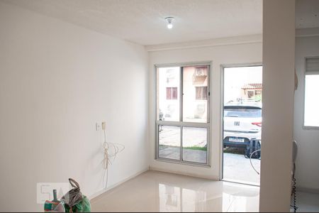 Sala de casa de condomínio para alugar com 1 quarto, 54m² em Taquara, Rio de Janeiro