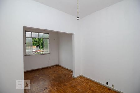 Quarto de kitnet/studio para alugar com 1 quarto, 40m² em Saúde, Rio de Janeiro