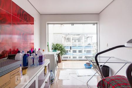 Apartamento à venda com 200m², 4 quartos e 4 vagas Apartamento à venda com 200m², 4 quartos e 4 vagasÁrea de Serviço