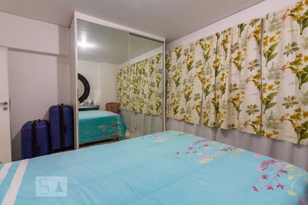 Apartamento à venda com 200m², 4 quartos e 4 vagas Apartamento à venda com 200m², 4 quartos e 4 vagasSuíte 2