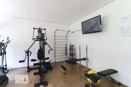 Apartamento à venda com 200m², 4 quartos e 4 vagas Apartamento à venda com 200m², 4 quartos e 4 vagasAcademia