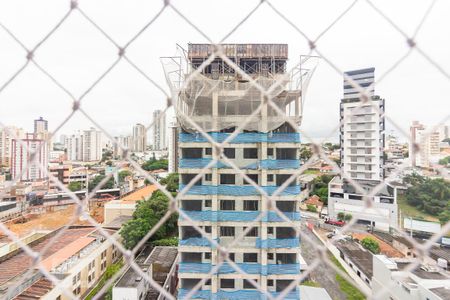 Apartamento à venda com 200m², 4 quartos e 4 vagas Apartamento à venda com 200m², 4 quartos e 4 vagasVista