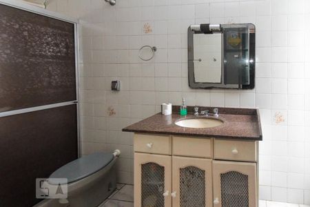 Banheiro de casa à venda com 3 quartos, 126m² em Vila Ema, São Paulo