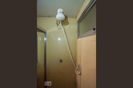 Banheiro de apartamento para alugar com 1 quarto, 30m² em Centro, Campinas