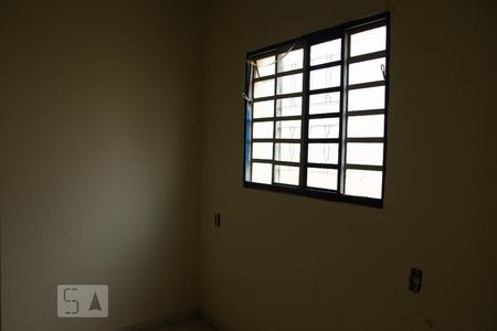 Casa à venda com 200m², 3 quartos e 5 vagas