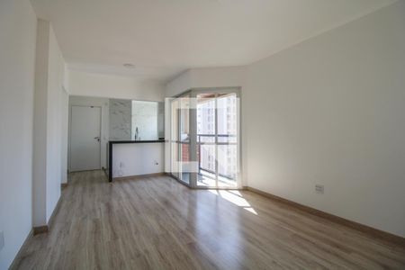 Sala de apartamento para alugar com 1 quarto, 70m² em Centro, Campinas