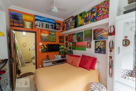 Sala/Quarto de kitnet/studio à venda com 1 quarto, 23m² em Tijuca, Rio de Janeiro