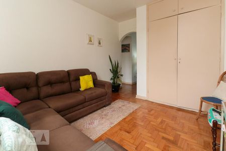 Quarto 1 de apartamento para alugar com 2 quartos, 80m² em Pinheiros, São Paulo