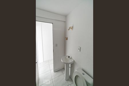 Banheiro de apartamento para alugar com 1 quarto, 63m² em Santa Tereza, Porto Alegre