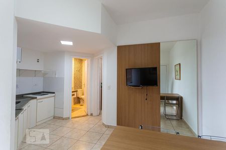 Sala/Cozinha de apartamento para alugar com 1 quarto, 47m² em Santa Efigênia, Belo Horizonte