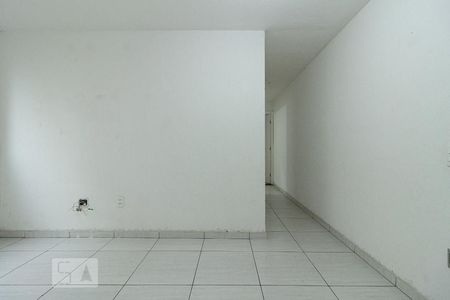 Sala de apartamento para alugar com 2 quartos, 43m² em Campo Grande, Rio de Janeiro