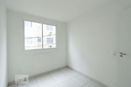 Quarto 1 de apartamento para alugar com 2 quartos, 43m² em Campo Grande, Rio de Janeiro