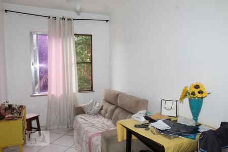 Sala de apartamento à venda com 2 quartos, 54m² em Del Castilho, Rio de Janeiro