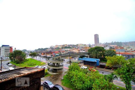 Vista do Quarto 1 de apartamento à venda com 2 quartos, 43m² em Vila Mazzei, Santo André