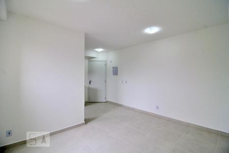 Sala de apartamento à venda com 2 quartos, 43m² em Vila Mazzei, Santo André