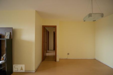 Sala de apartamento para alugar com 3 quartos, 117m² em Vila da Saúde, São Paulo