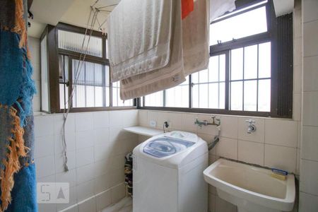 Apartamento para alugar com 117m², 3 quartos e 2 vagas Apartamento para alugar com 117m², 3 quartos e 2 vagasÁrea de Serviço