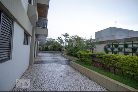 Apartamento para alugar com 117m², 3 quartos e 2 vagas Apartamento para alugar com 117m², 3 quartos e 2 vagasÁrea Comum