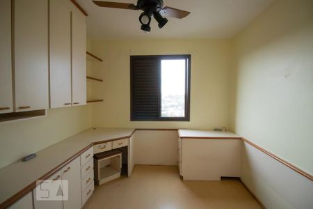 Apartamento para alugar com 117m², 3 quartos e 2 vagas Apartamento para alugar com 117m², 3 quartos e 2 vagasQuarto 2