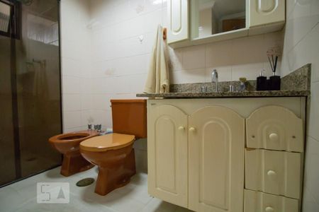 Apartamento para alugar com 117m², 3 quartos e 2 vagas Apartamento para alugar com 117m², 3 quartos e 2 vagasBanheiro da Suíte