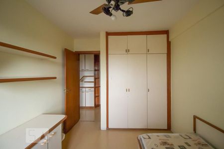 Apartamento para alugar com 117m², 3 quartos e 2 vagas Apartamento para alugar com 117m², 3 quartos e 2 vagasQuarto 1