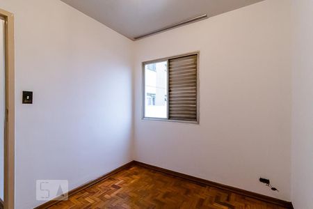 Quarto 1 de apartamento para alugar com 4 quartos, 75m² em Vila Monumento, São Paulo